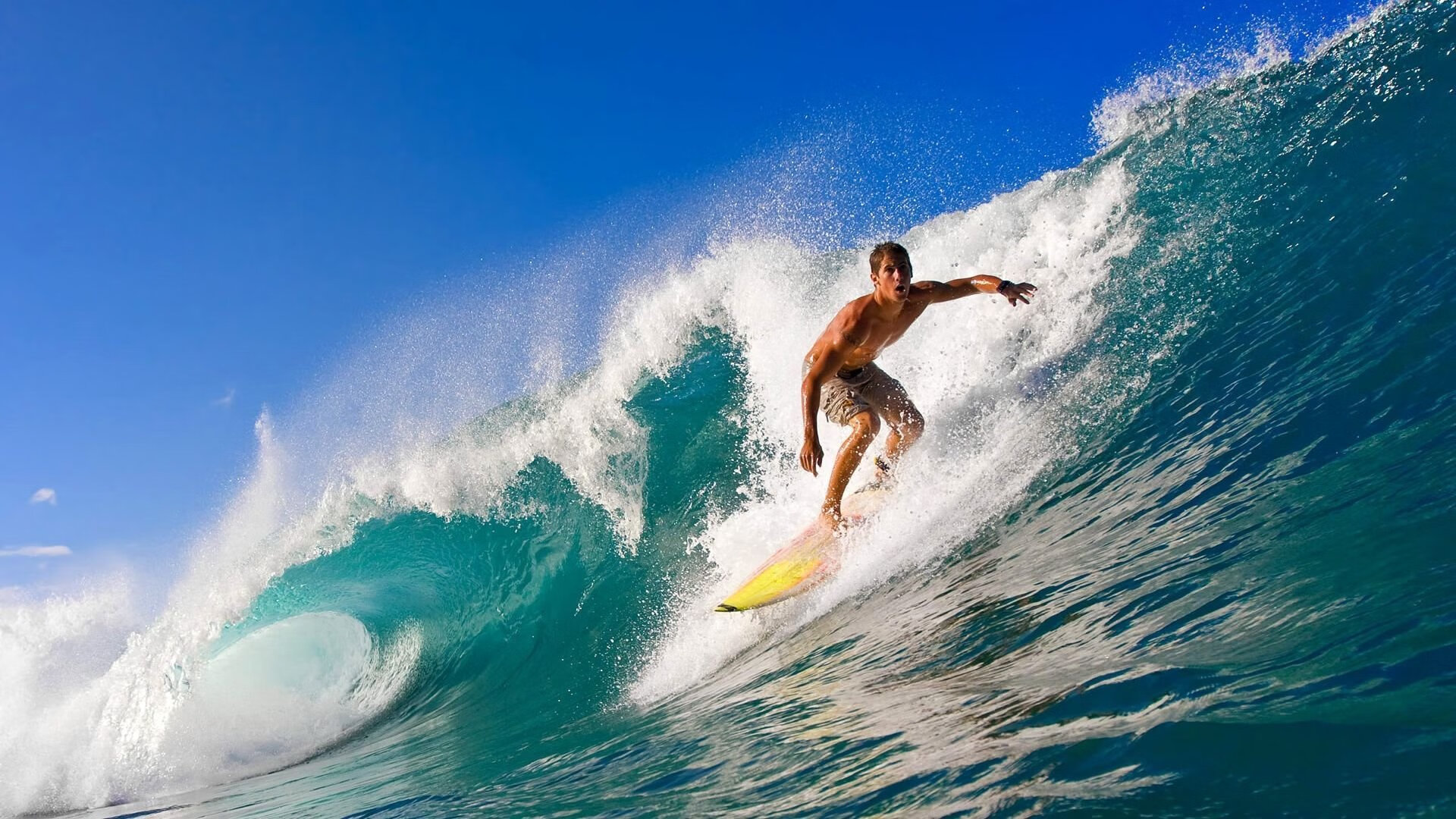 意甲焦点战之夜,萨拉赫进攻端无人可挡,独舞圣西罗