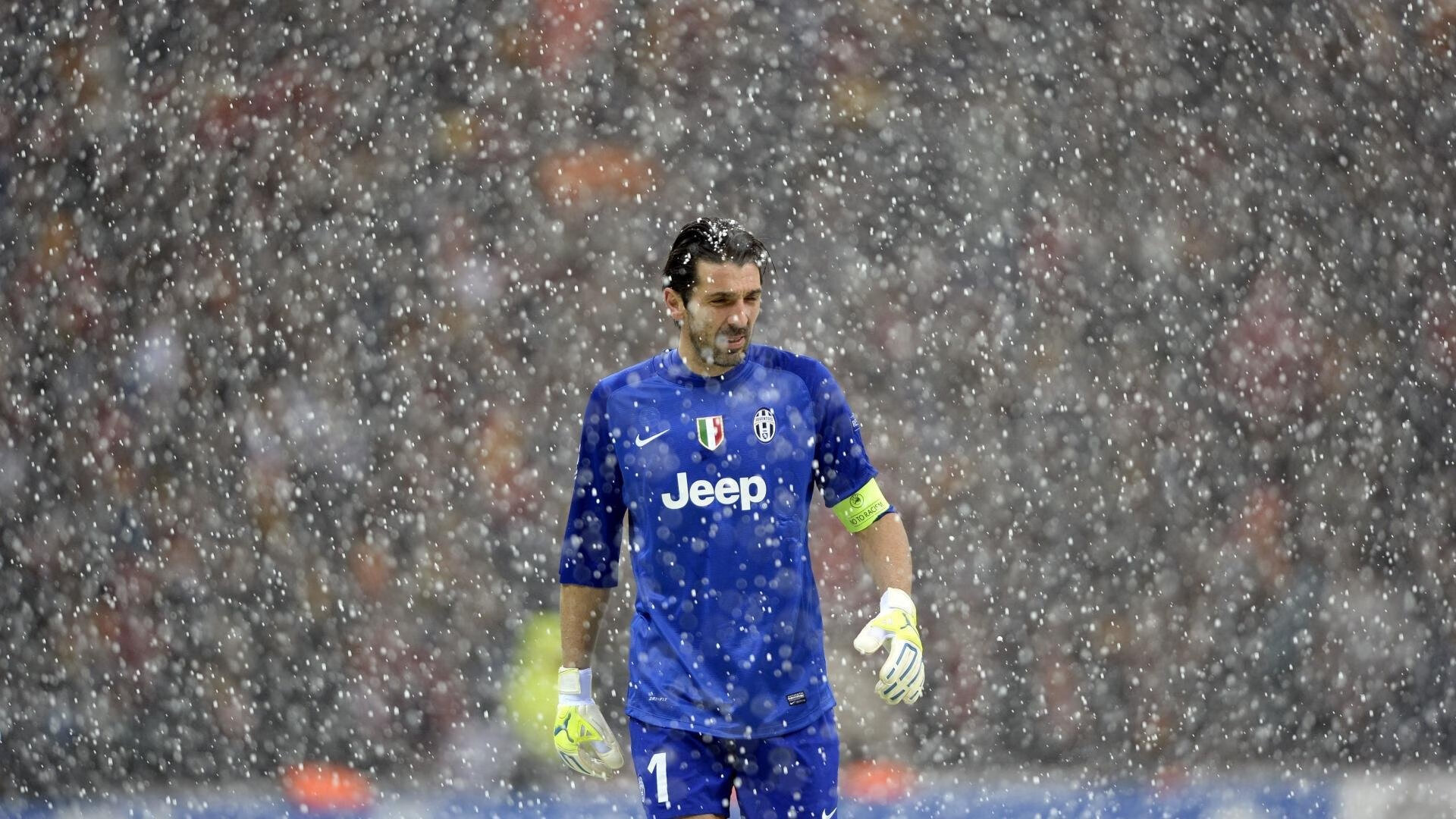 开云体育入口-绝杀之夜与高光时刻，泰国队逆袭丹麦，马琳闪耀全场